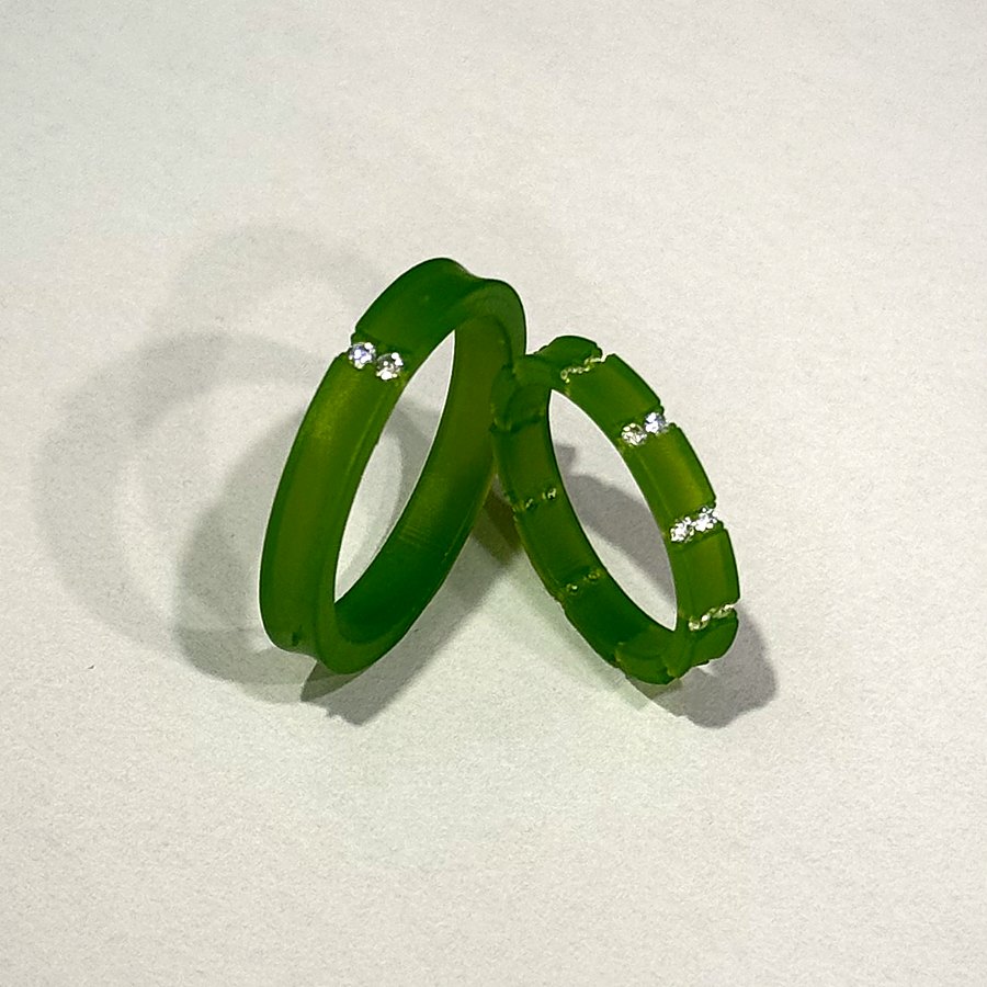 Contoh mockup resin sepasang wedding ring